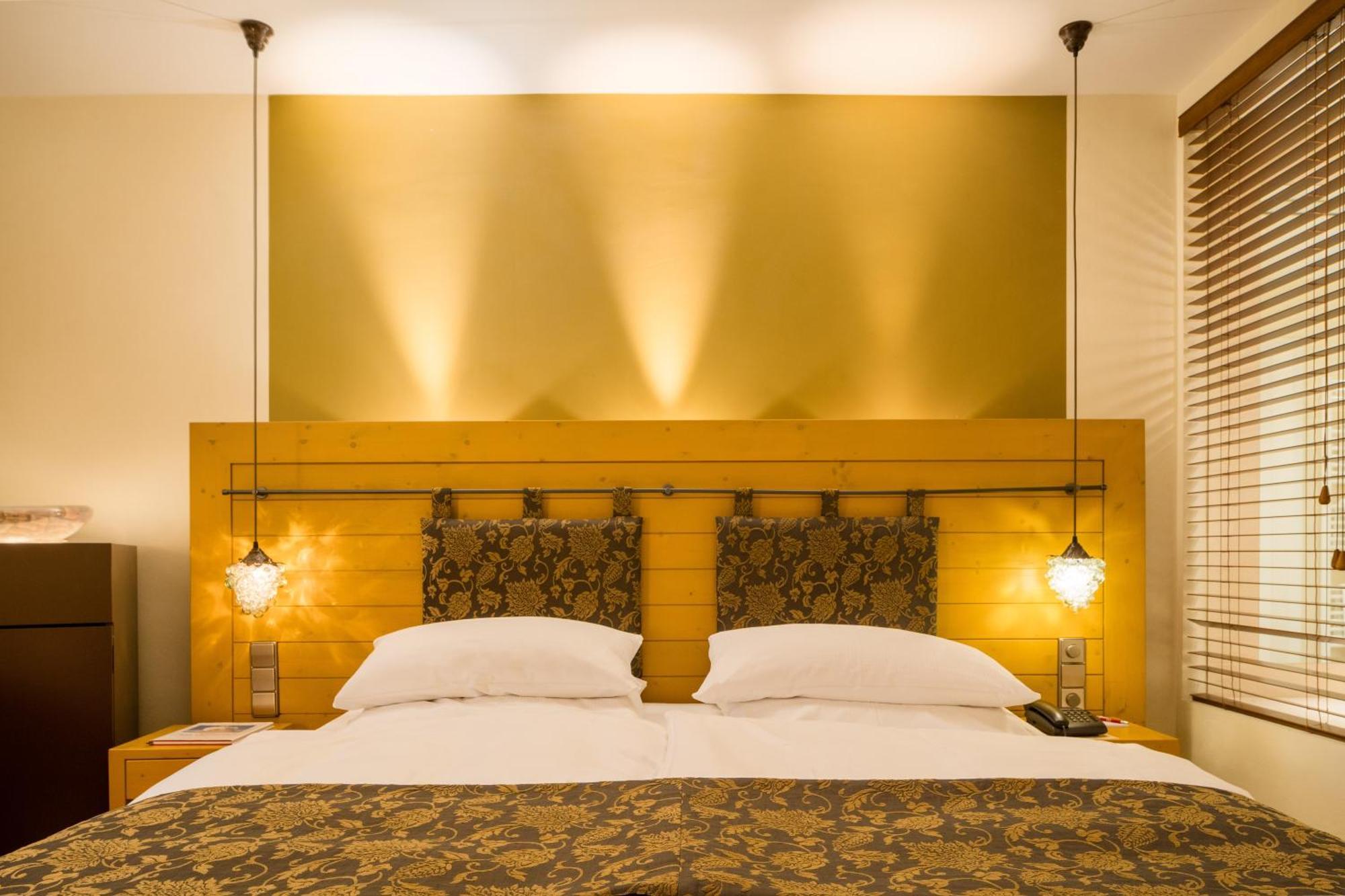Hotel Heiligenstein Баден-Баден Екстериор снимка