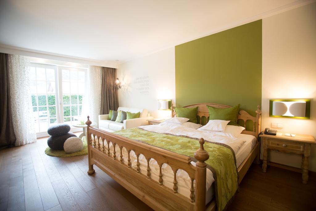 Hotel Heiligenstein Баден-Баден Екстериор снимка