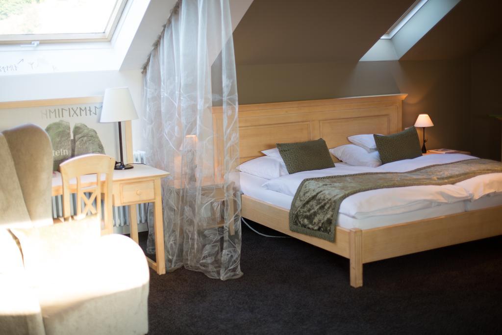 Hotel Heiligenstein Баден-Баден Екстериор снимка